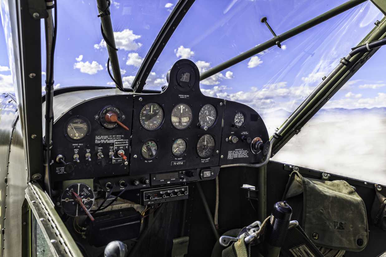 View photo details: Old aircraft Old aircraft